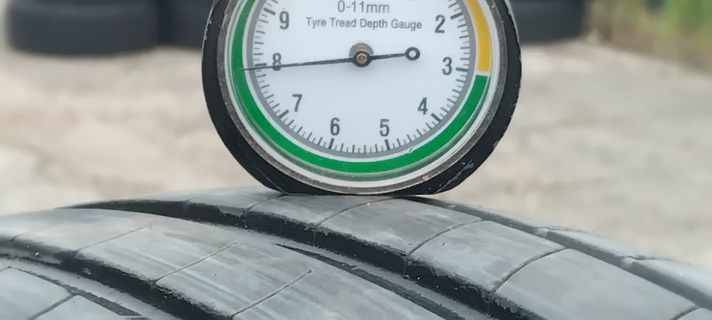 Гуми 215 60 17 Мишелин Michelin 4 броя. Нов внос. Не са нови!