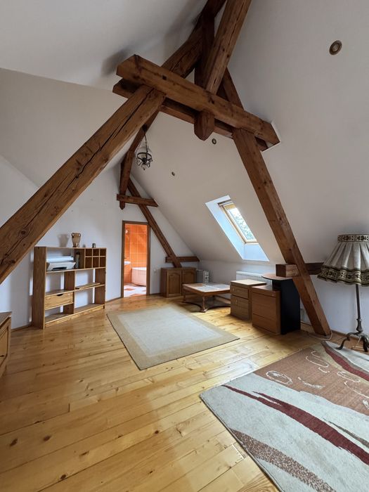 De închiriat direct de la proprietar- Casa spatioasa