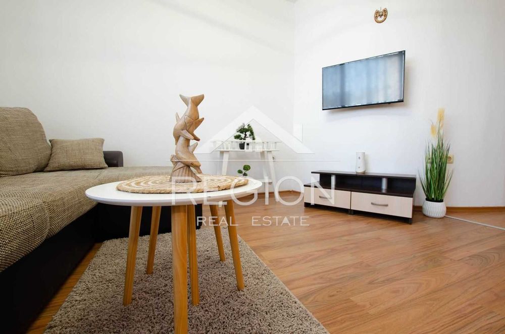 Дава се под наем Двустаен апартамент в Варна, Център - 60 кв.м за 484.5 € - Снимка #4