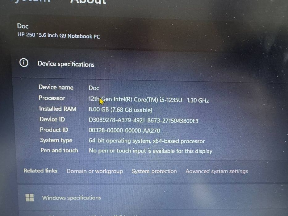 Noutbuk HP 250 15,6inch i5-1235U sotiladi/продаётся