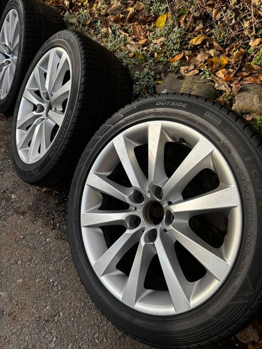 Jante BMW originale R18 cu anvelope de iarnă Hankook 245/45/R18