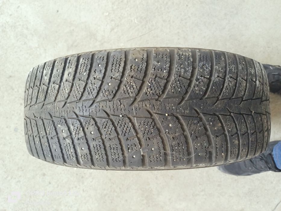 Покрышка шипы зимний