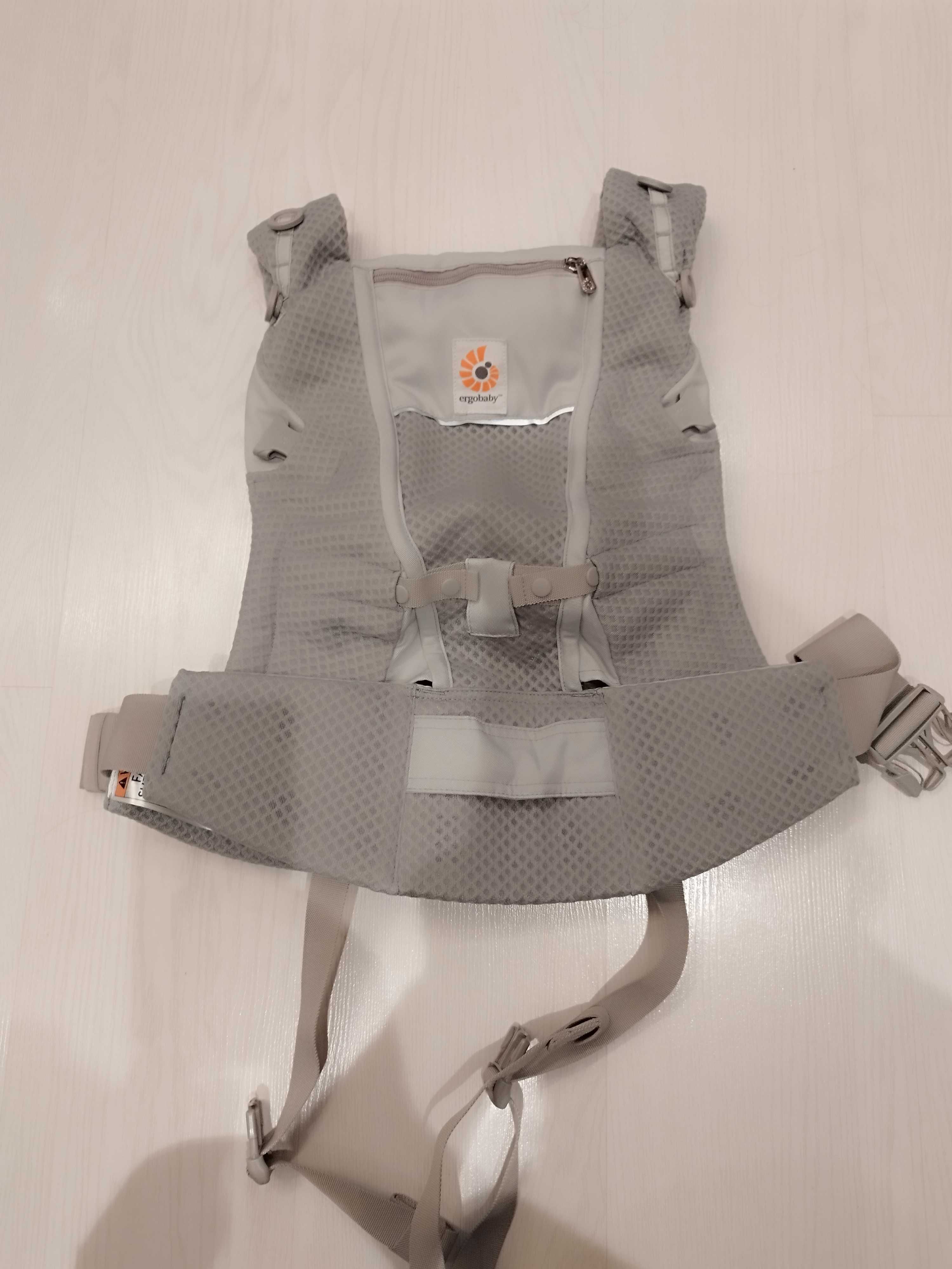 Ергономична раница Ergobaby - сив цвят