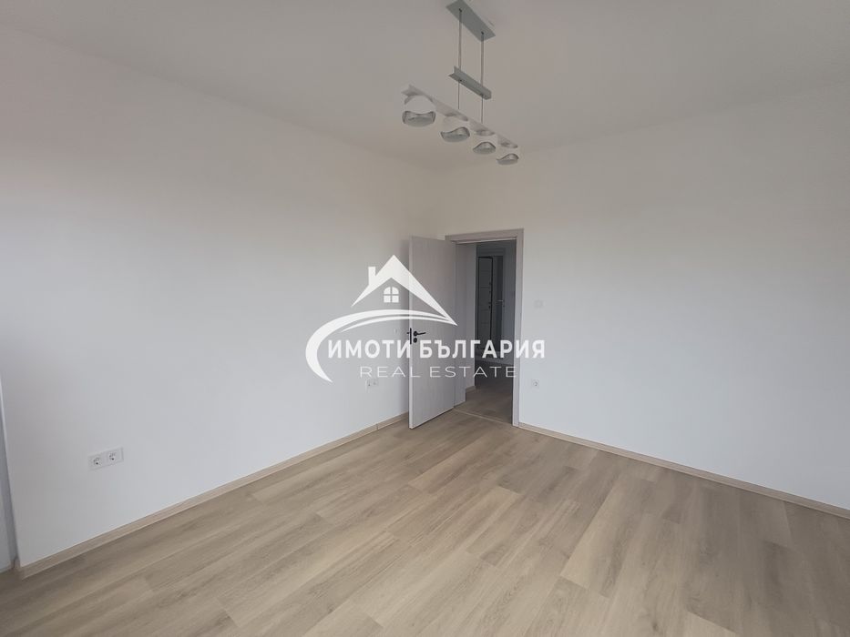 Продава се Етаж от къща в Карлово - 93 кв.м за 1807 €/кв.м - Снимка #5