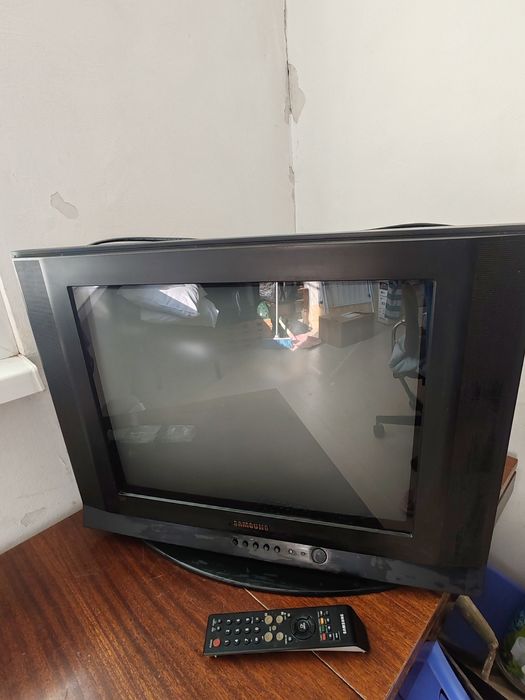 Телевизори Sony и Samsung