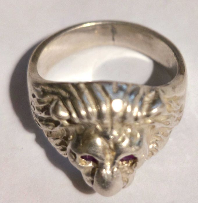 Сребърни бижута, Брошка и Пръстен