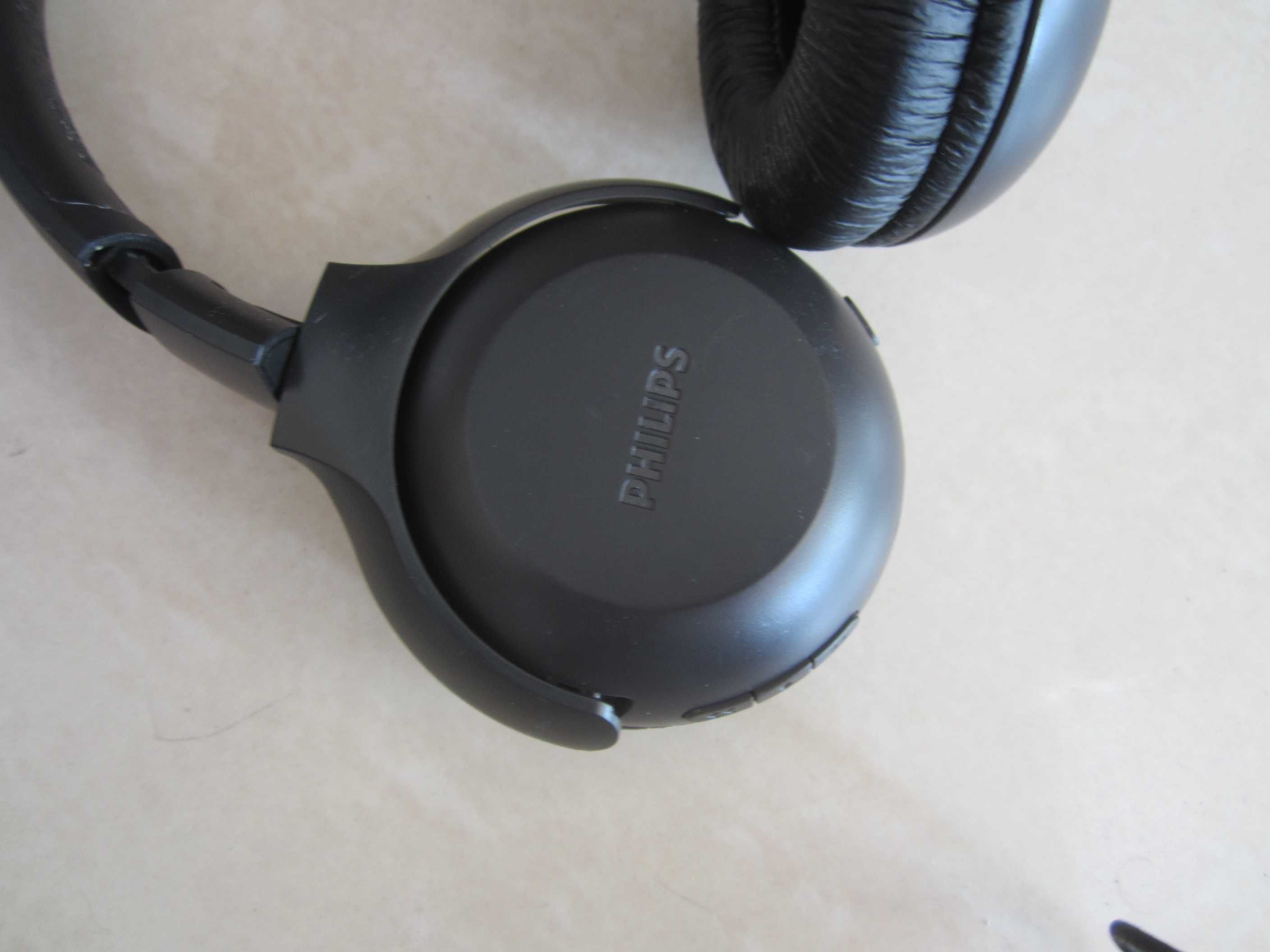 Безжични слушалки с микрофон Philips - TAUH202, черни