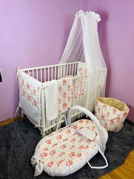 Гнездо 39 лв с  дръжки +ПОДАРЪК възглавничка