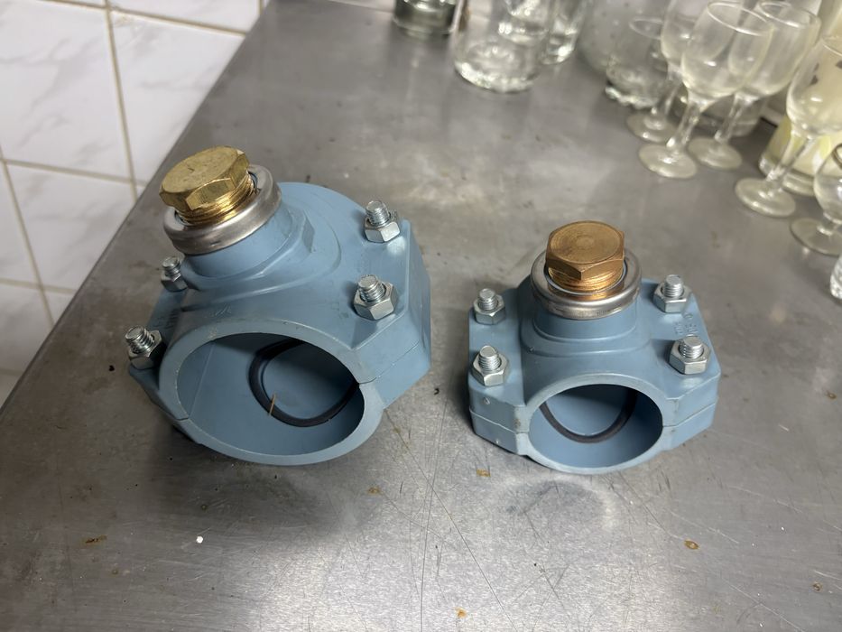 Хомут врезной недорого