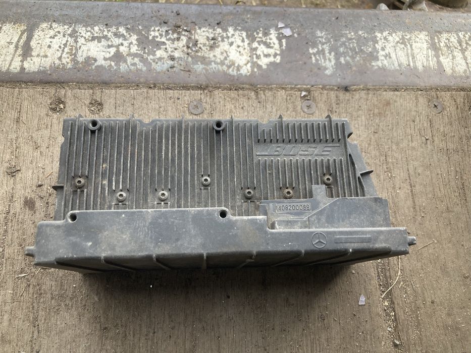 Аудио усилитель звук Bose Мерседес W140 / Mercedes W140
