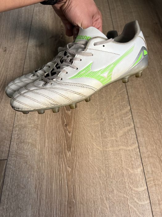 Футболни обувки Mizuno