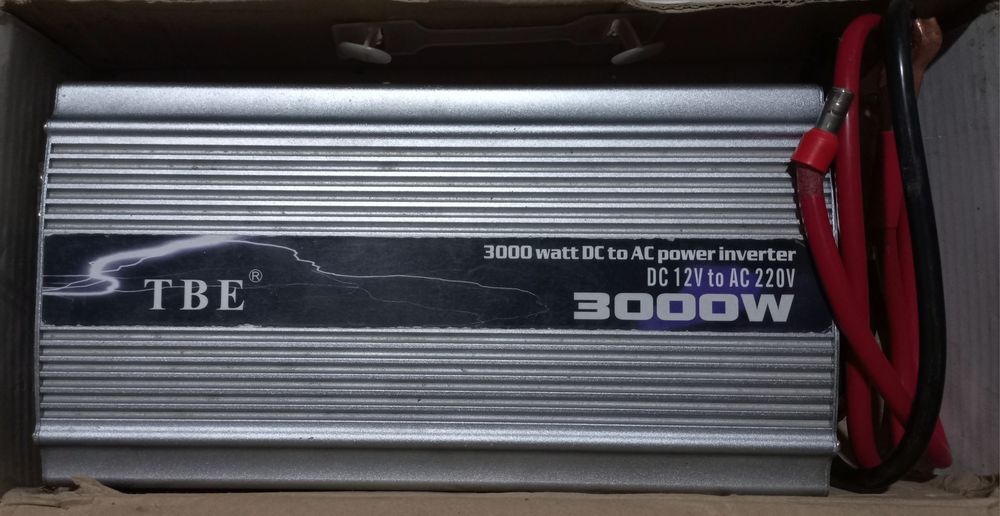 Инвертор 12V-220V