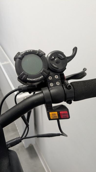 Trotinetă electrică Kaabo Mantis 60V două motoare