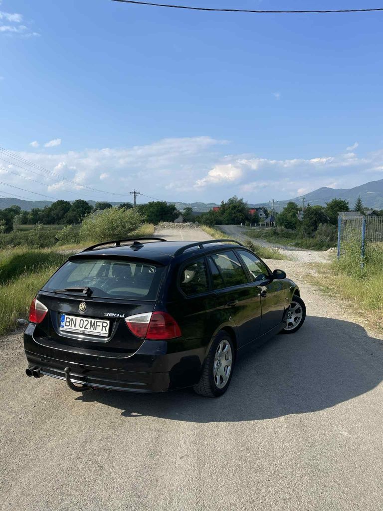 Vând BWM 320D /163 CP