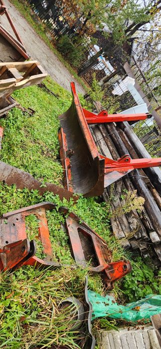 Vand lama,sapa si carcasa cu volanta pentru perkins