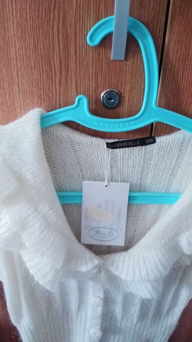 Vând haine noi din Italia