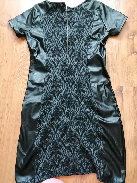 Дамска рокля с кожа