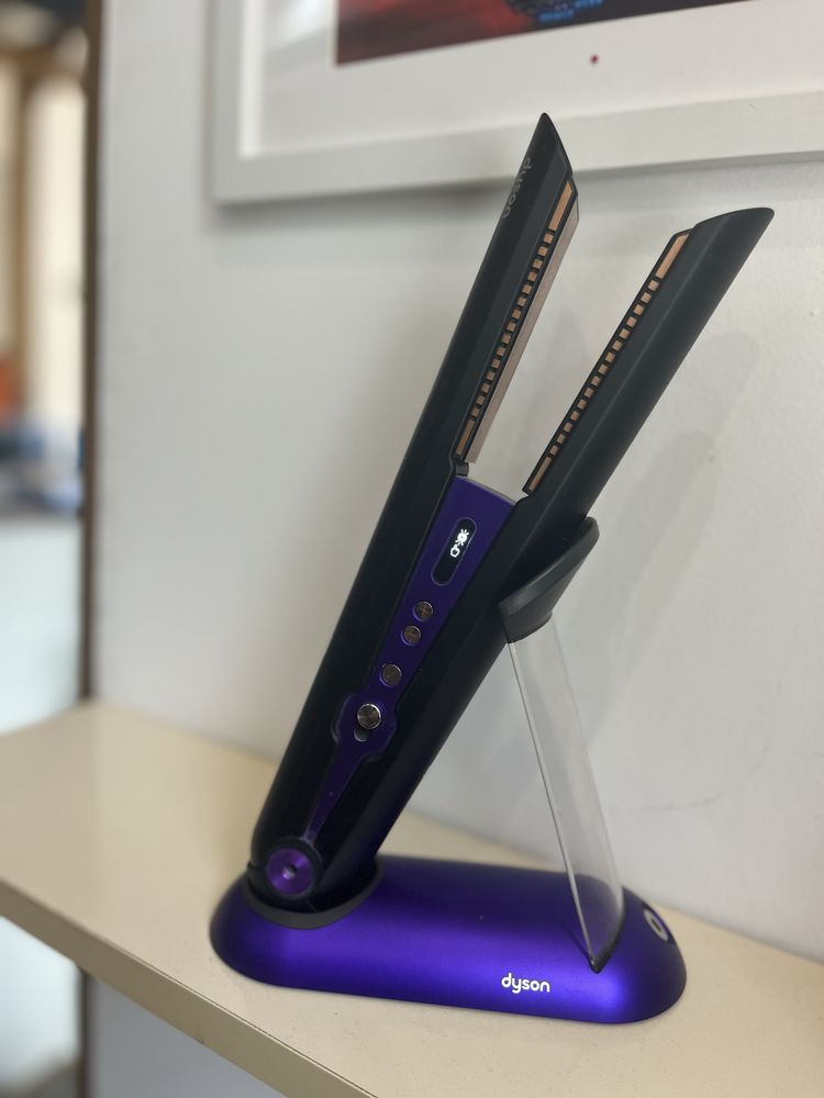 Преса за коса dyson corrale