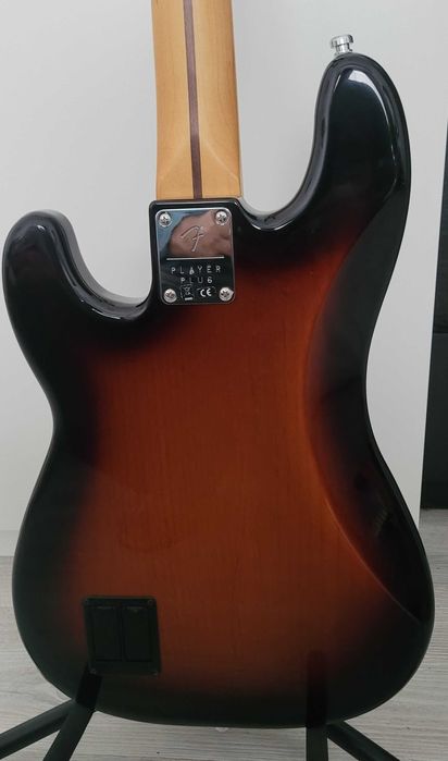 Vând Fender Player Plus Active PJ Precision Bass