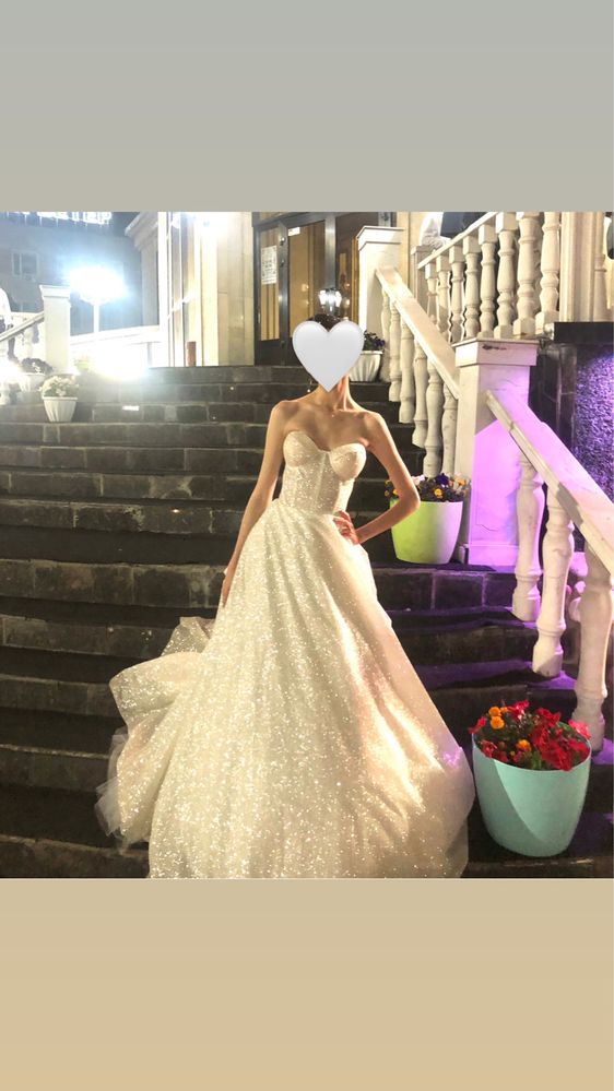 Платье на выпускной/ свадебное платье