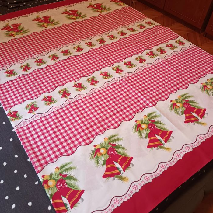 Față de masă festivă pentru Crăciun