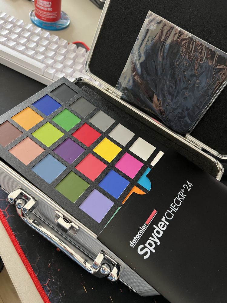 Kit datacolor Spyder X - calibrare culori monitor