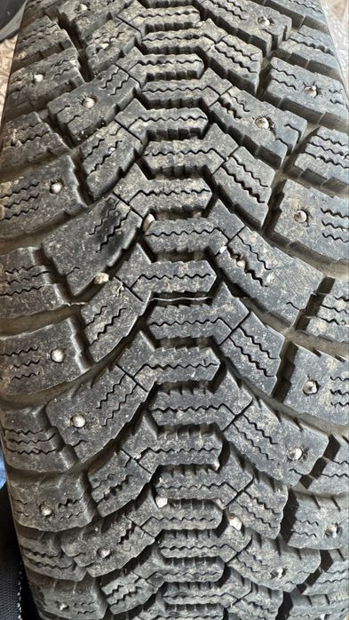 Зимние шины на 15