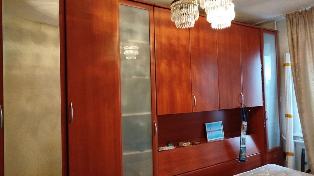 Спальный гарнитур