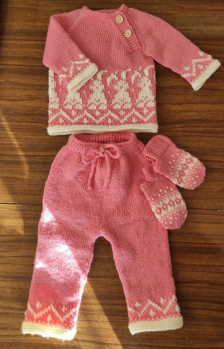 Костюм для девочки на 3-9 месяцев. Ручная работа