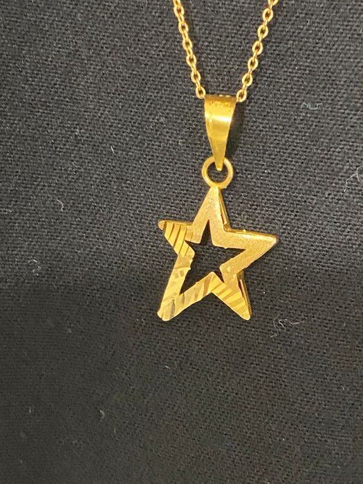 Золотой подвеска