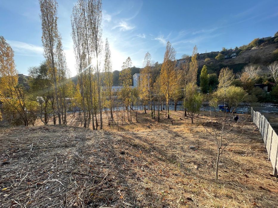 Йер майдони бор!