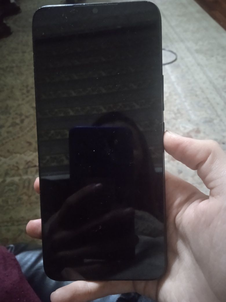 Infinix 6 телефон