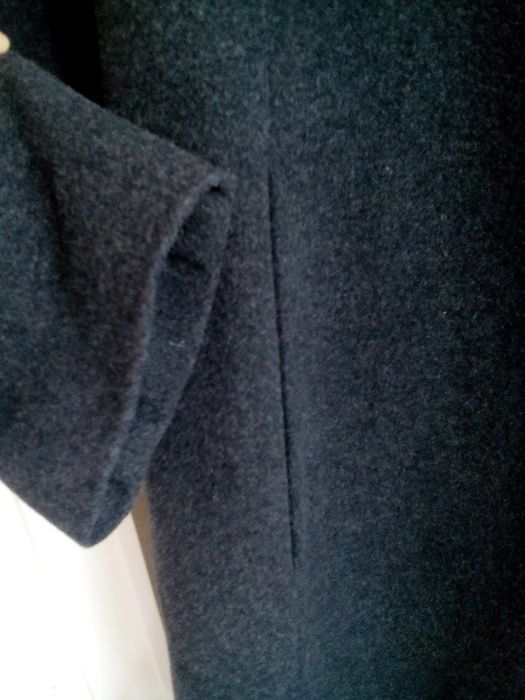 Дамско ново палто от качествен вълнен плат - L