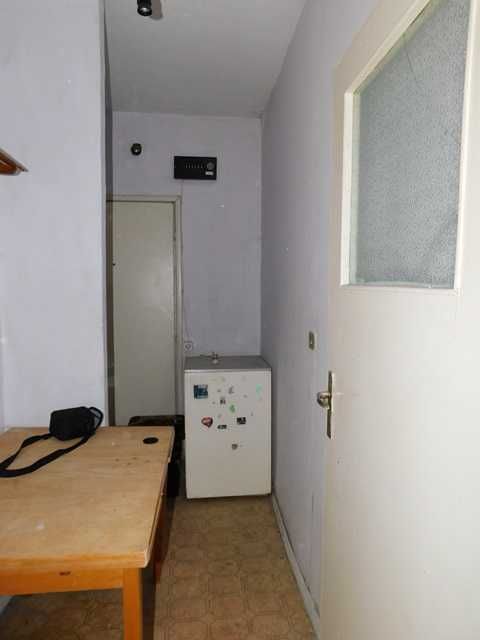Продава се Едностаен апартамент в Търговище, Център - 44 кв.м за 1003 €/кв.м - Снимка #5
