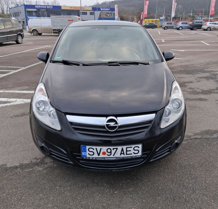 Opel Corsa D  1.2 benzina Automată