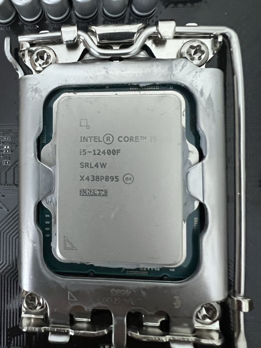 Продам метринскую плату и проц