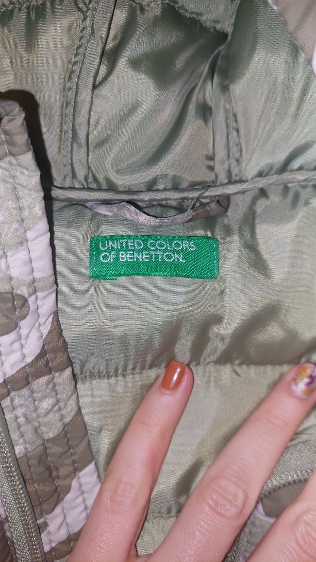 Детско яке Benetton,р-р 2год (90см)