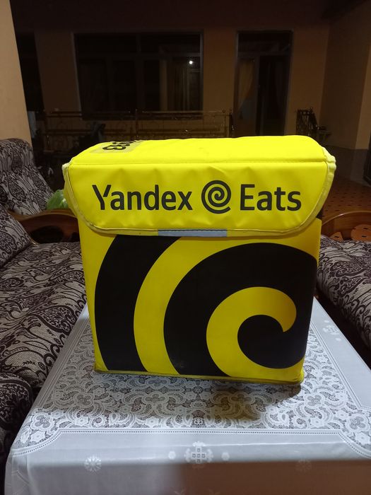 Yandex kuryerlar uchun sumka