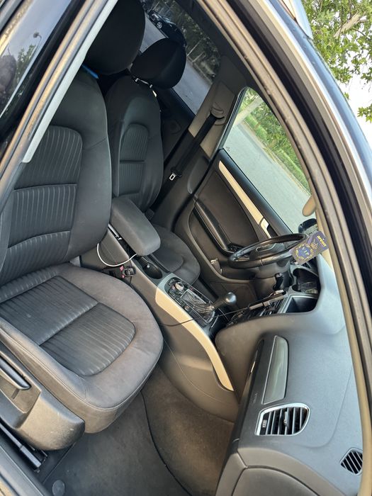 Audi A4 B8.