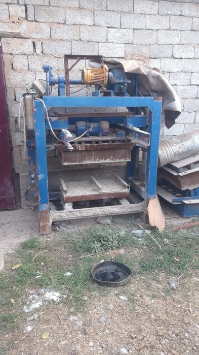 Станок для шлакоблоков