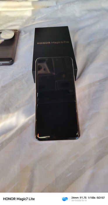 Продавам Honor magic 6 pro 512gb 12ram правя коментар на цената