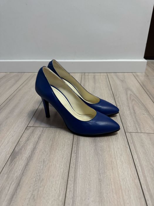 Pantofi stiletto, NOI, piele naturala, marimea 37, 24 cm