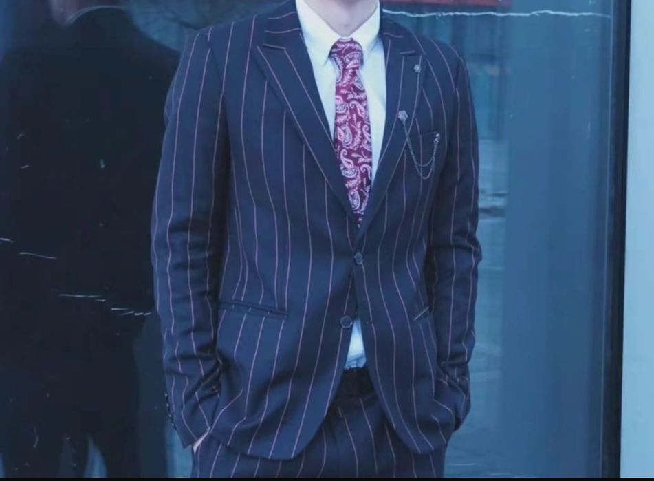 Классический костюм