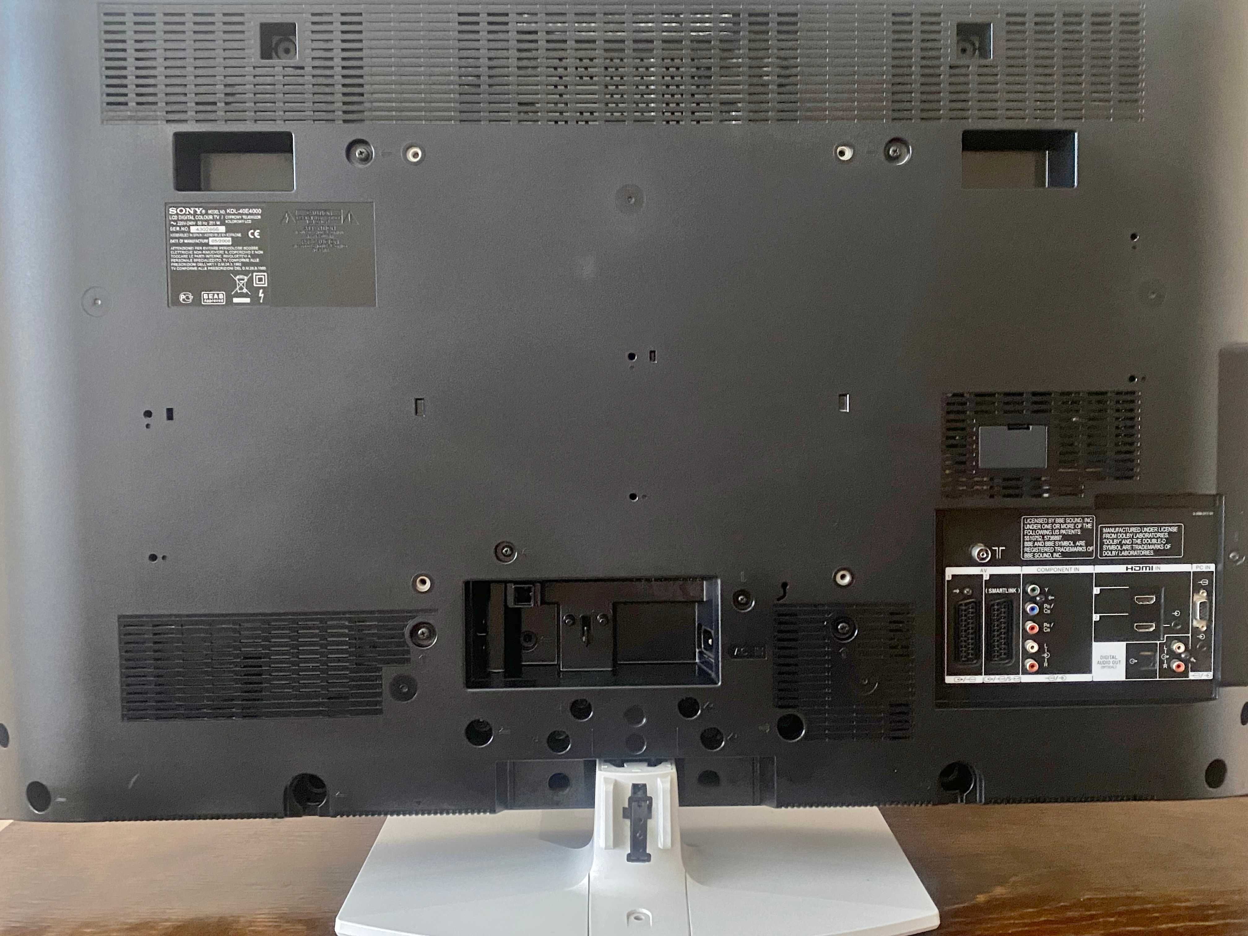 Цена - 399лв.  LCD ТV - Sony- BRAVIA- KDL-40E4000 + Подарък ТВ Шкаф