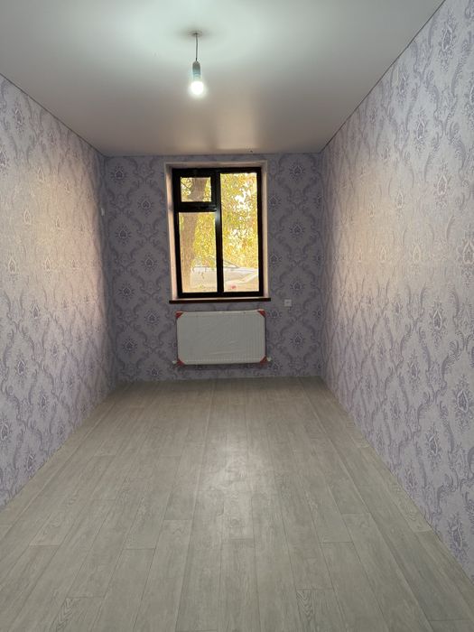 Срочно!Продаётся квартира под офис в кирпичном доме.