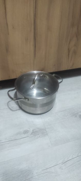 кастрюля продается