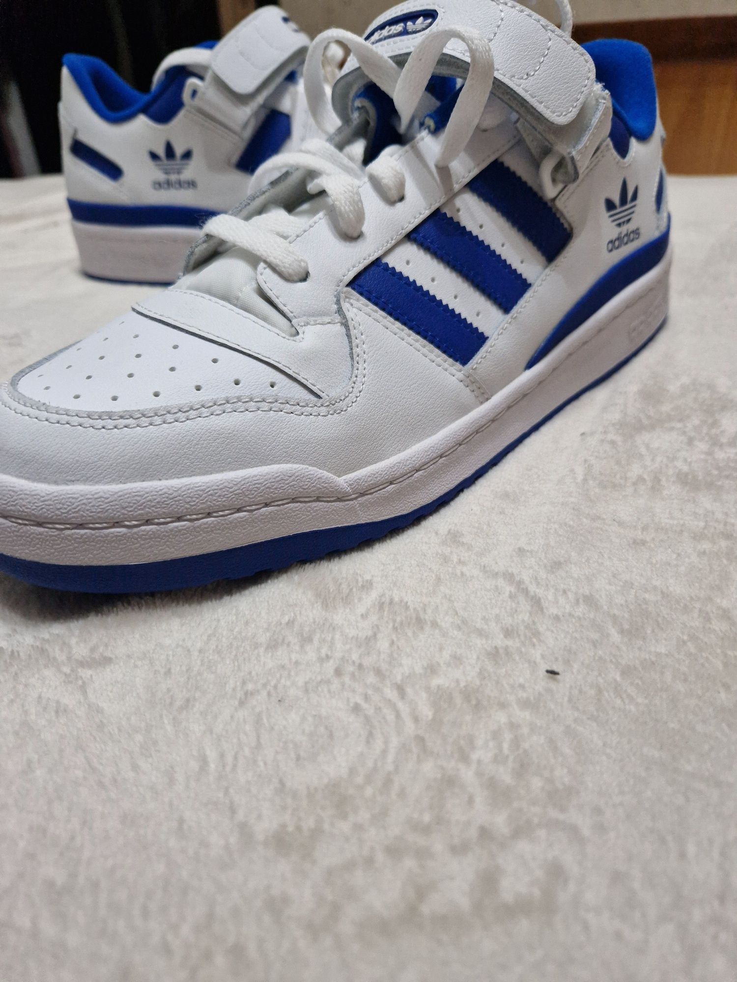 Adidas маратонки