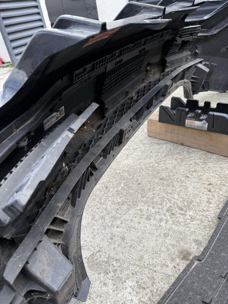 Bară spate audi S7 completa originala up 2018