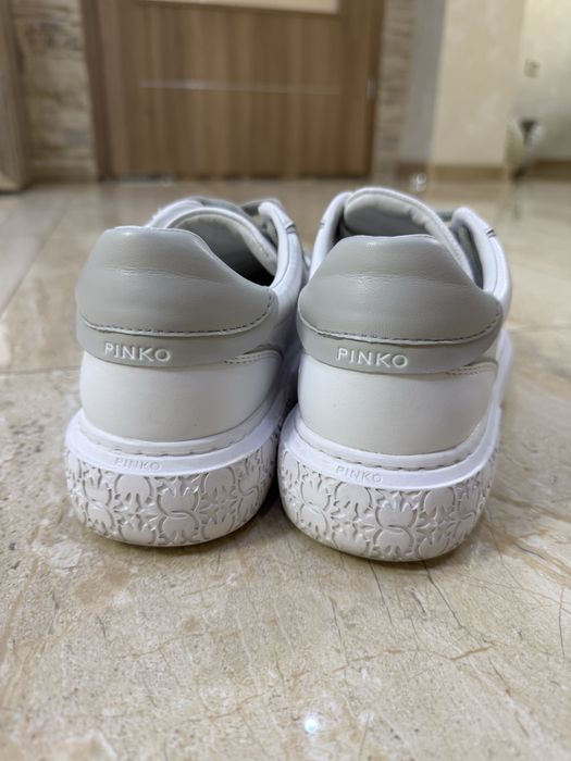 Дамски сникърси Pinko 39
