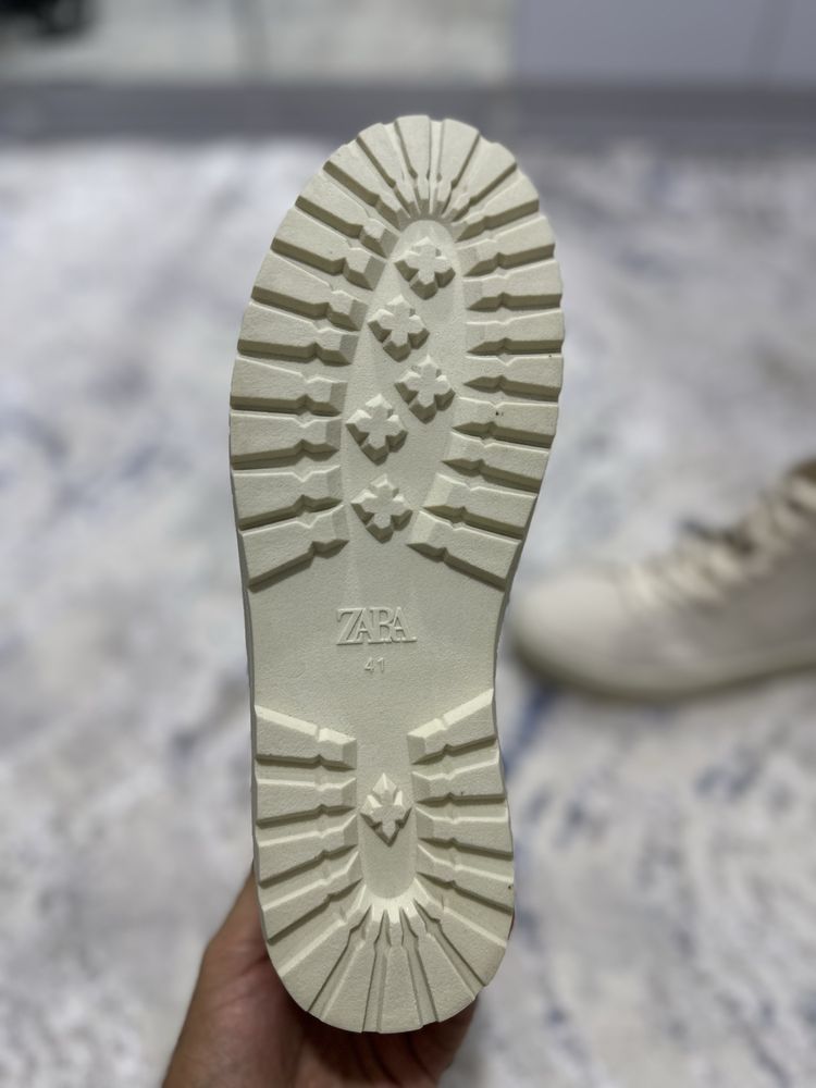 ZARA новый обувь 41 размер.